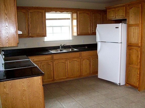 3rd image of 1413 Nassau St APT B