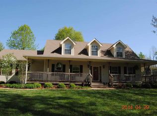 229 Woodsbend Rd, Elizabethtown, KY 42701