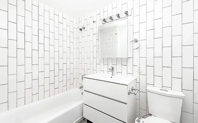 Rented by Freestone Property Group | media 9