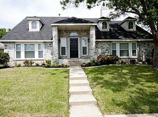 7012 Fox Dr, The Colony, TX 75056