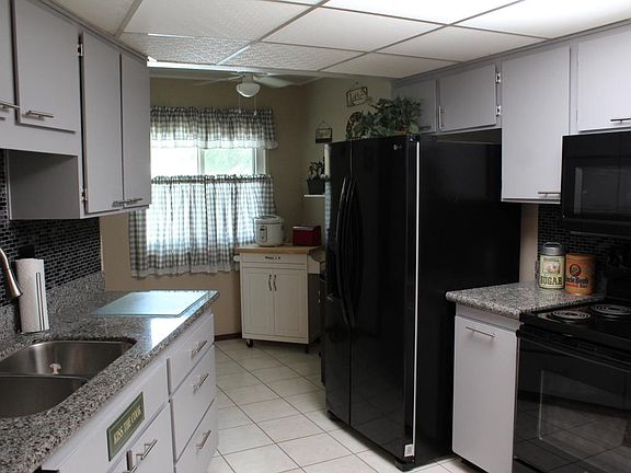 5th image of 11014 W Thunderbird Blvd