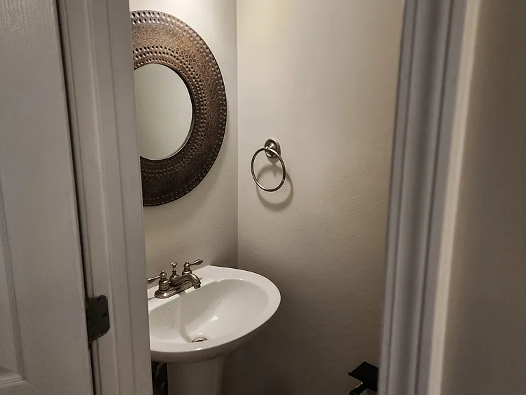 6940 Roswell Rd #19C — Photo 6