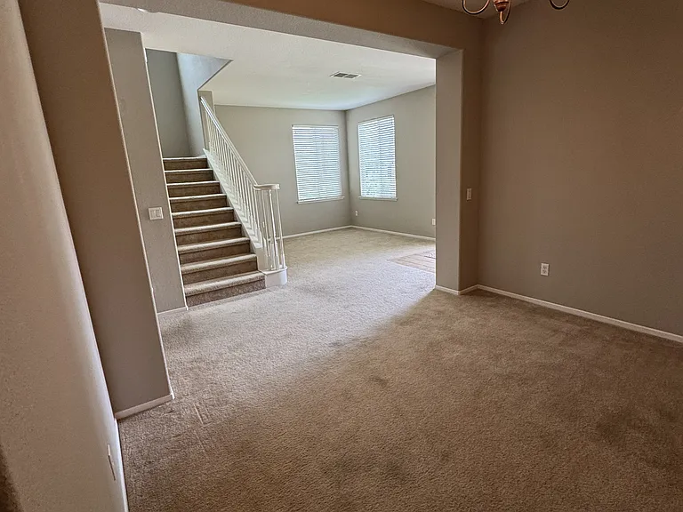 32833 Westport Way — Photo 4