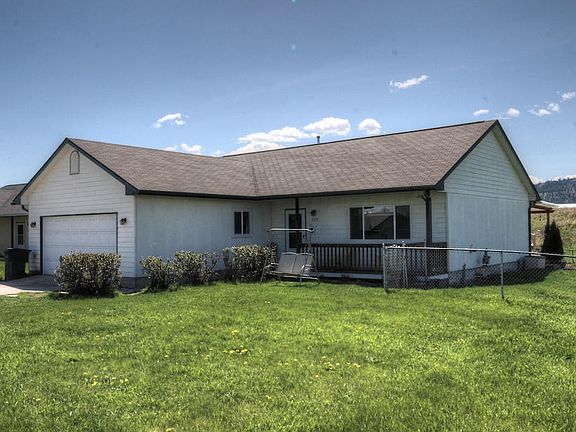 2nd image of 2219 S Woodland Dr