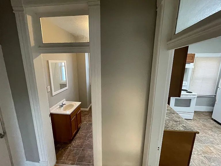 118 N Glenwood Ave — Photo 47