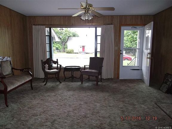 2nd image of 352 E Harrison Ave