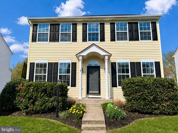 12434 Iona Sound Dr, Bristow, VA 20136