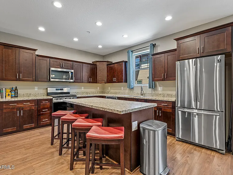 2545 W Cripple Creek Dr — Photo 12