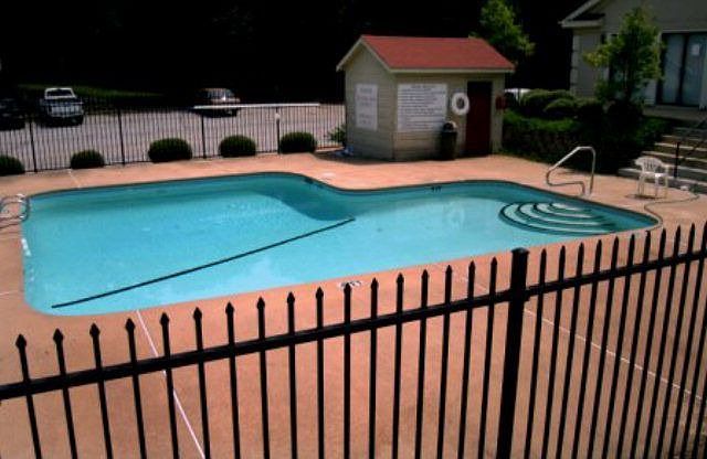 2nd image of 290 Appleby Dr APT 255