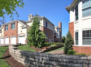 27 Cedar Gate Dr, Livingston, NJ 07039