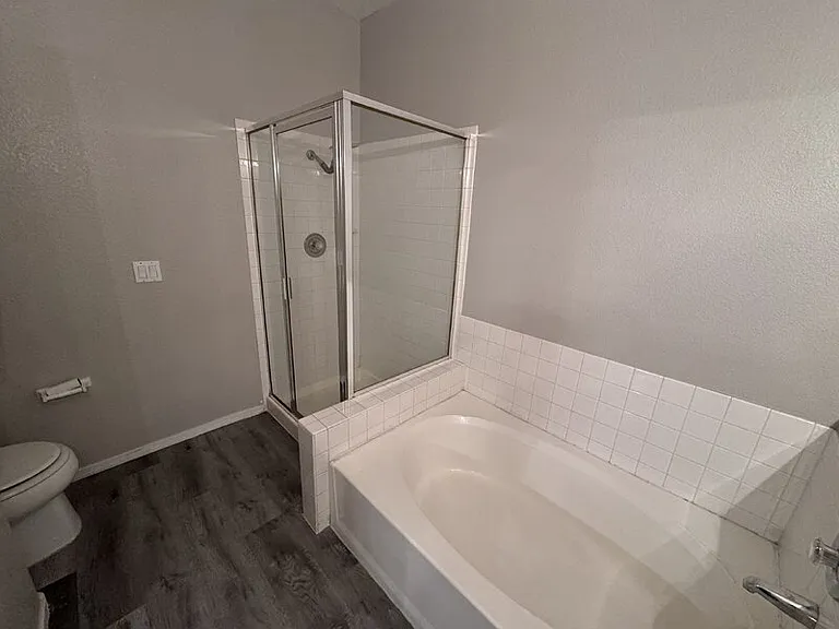 2201 Ramsgate Dr #315 — Photo 10