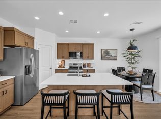 522 S Livy Ln, Washington, UT 84780