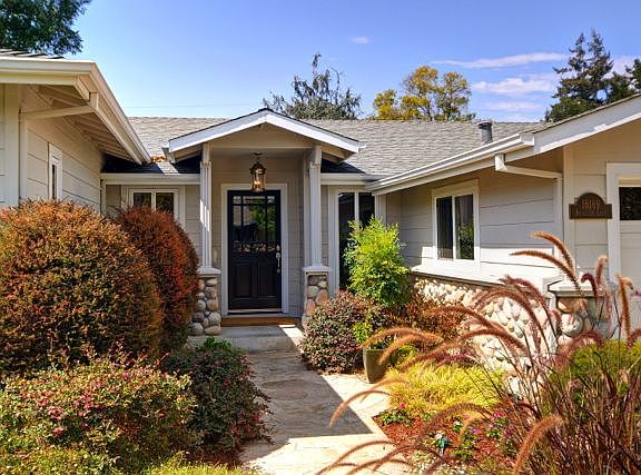 2nd image of 16189 Roseleaf Ln