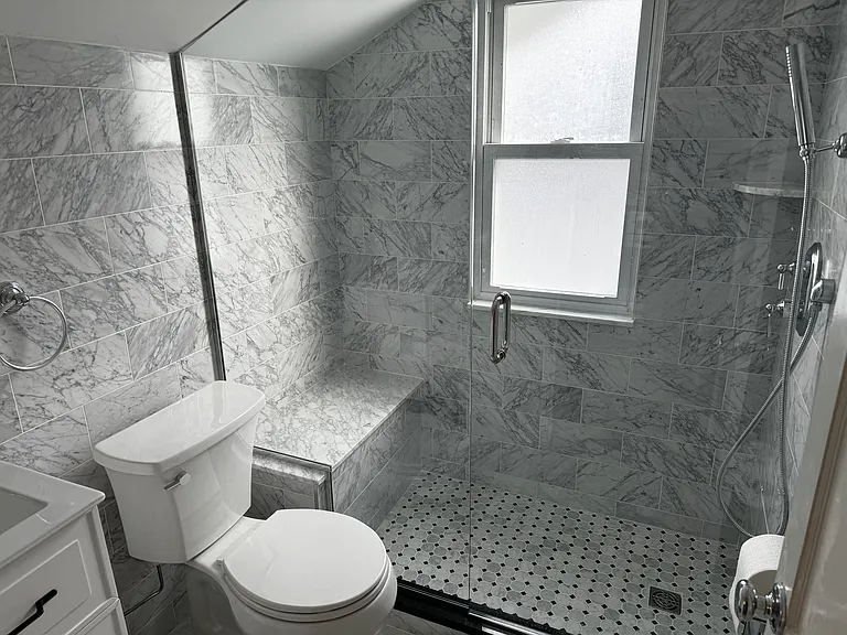 3657 W 138th St #UP — Photo 14
