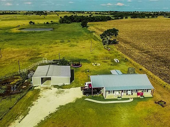 2nd image of 2110 County Road 1225