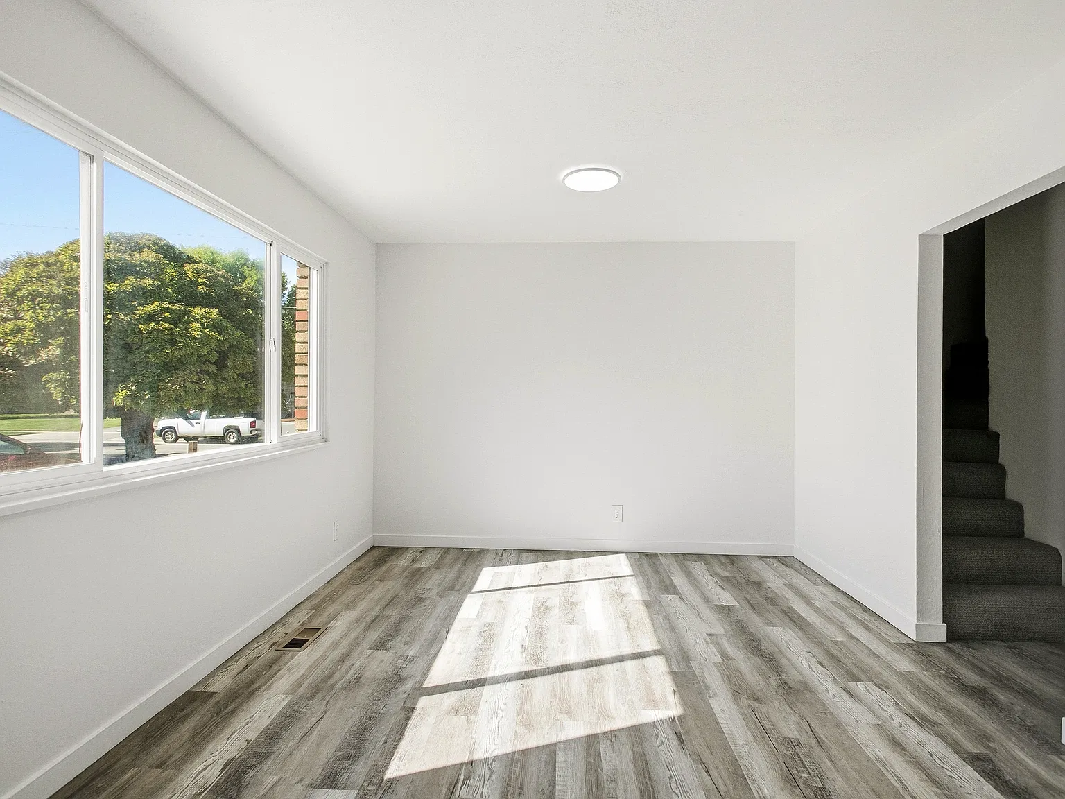 4 bed, 1500 sqft, $1,650 — Photo 2