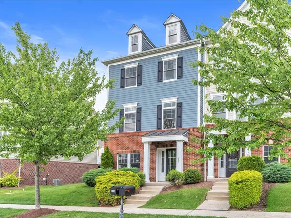 286 Venango Trl, Mars, PA 16046