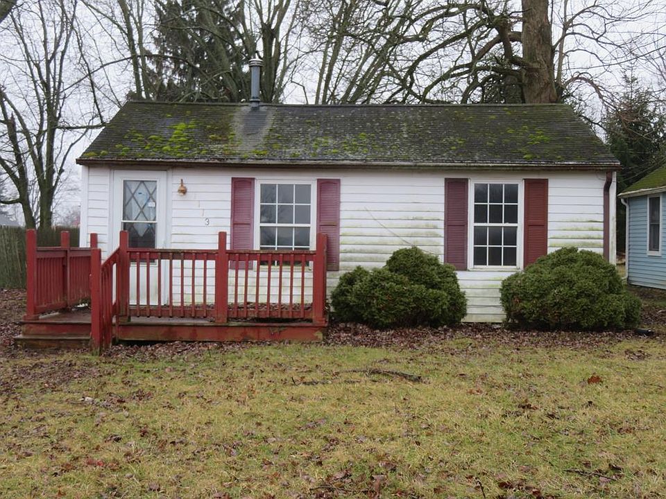 1st image of 1113 Wyandotte Ave