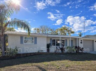 5171 Greenwood St, New Port Richey, FL 34653