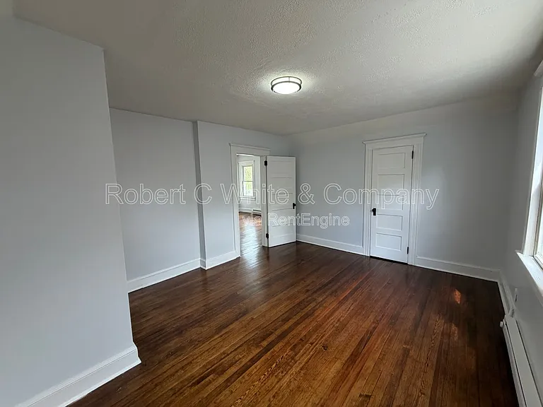 28 Hull St #3 — Photo 8