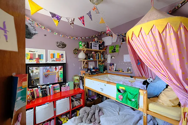 Rented by Bedford Realty USA Corp | media 12