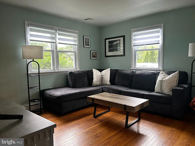 138 E Seven Stars Rd — Photo 8