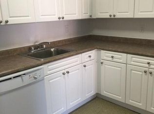 77 White Plains Rd, Tarrytown, NY 10591