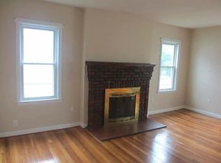 42 June St #2, Worcester, MA 01602