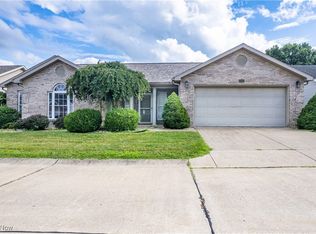 2208 Packard Ct, Parkersburg, WV 26104