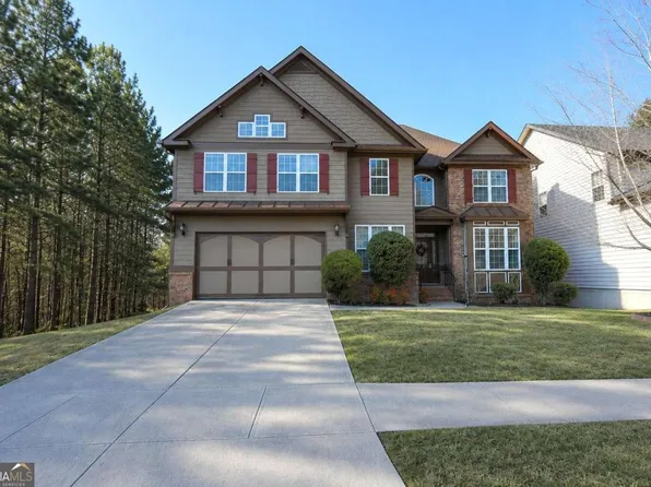 460 Chandler Bluff Ct, Grayson, GA 30017