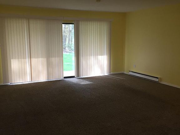 4th image of 173 Candlewood Dr Unit 173