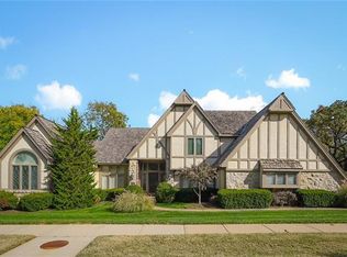 12217 Alhambra St, Leawood, KS 66209