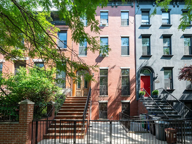 361 Gates Ave #1 — Photo 3