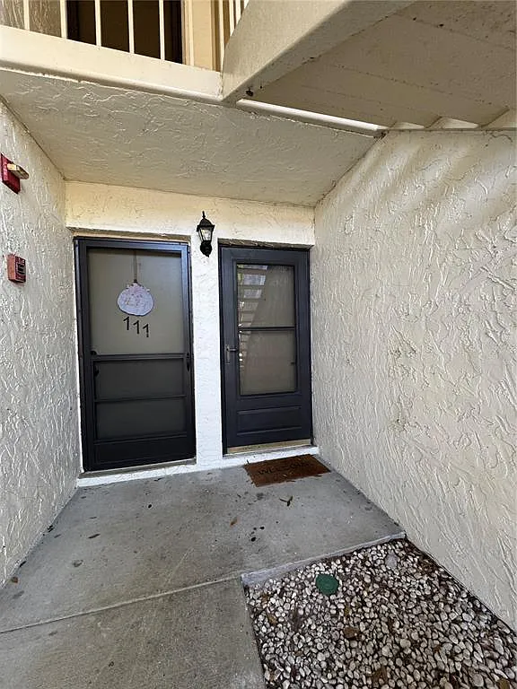 2 bed, 2.0 bath, 1054 sqft, $2,300 — Photo 4