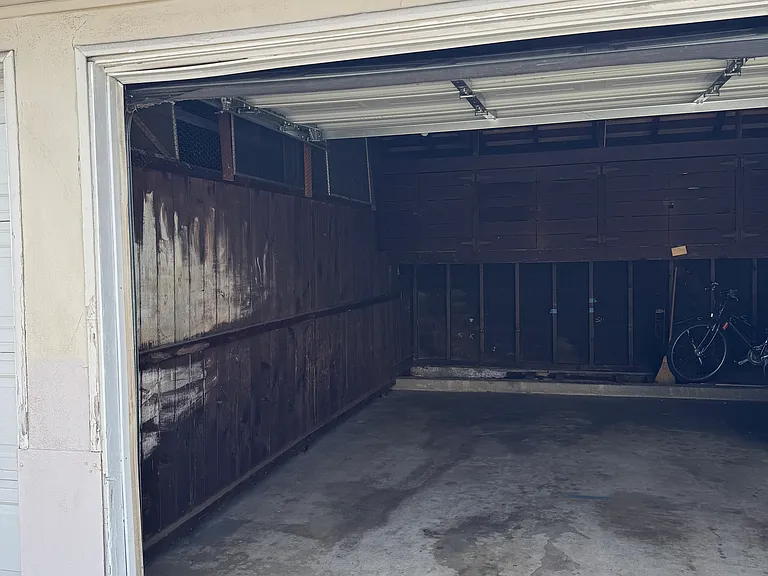 1 car parking garage