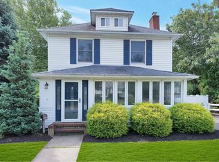 119 Ackerly St, Riverhead, NY 11901
