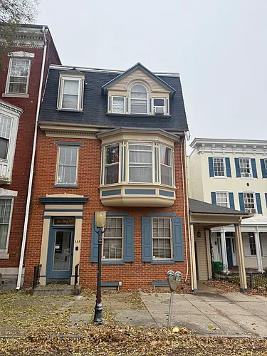 335 E Market St #1 Photo 1