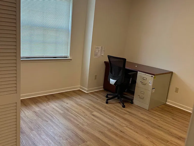 4436 Stratfordshire Ct — Photo 9