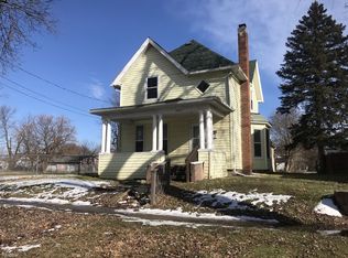 1041 Chittock Ave, Jackson, MI 49203