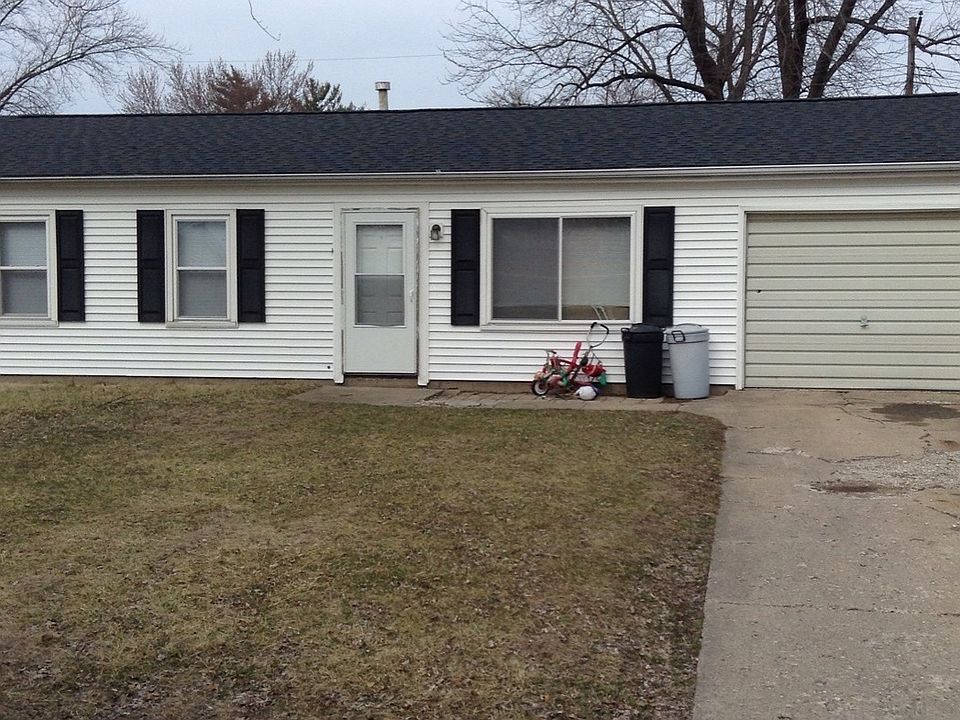 3BR/ 1Bath