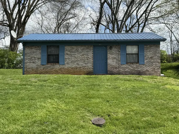 421 Valley St, Morristown, TN 37813