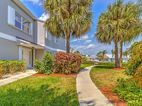 5th image of 2540 Harbour Cove Drive