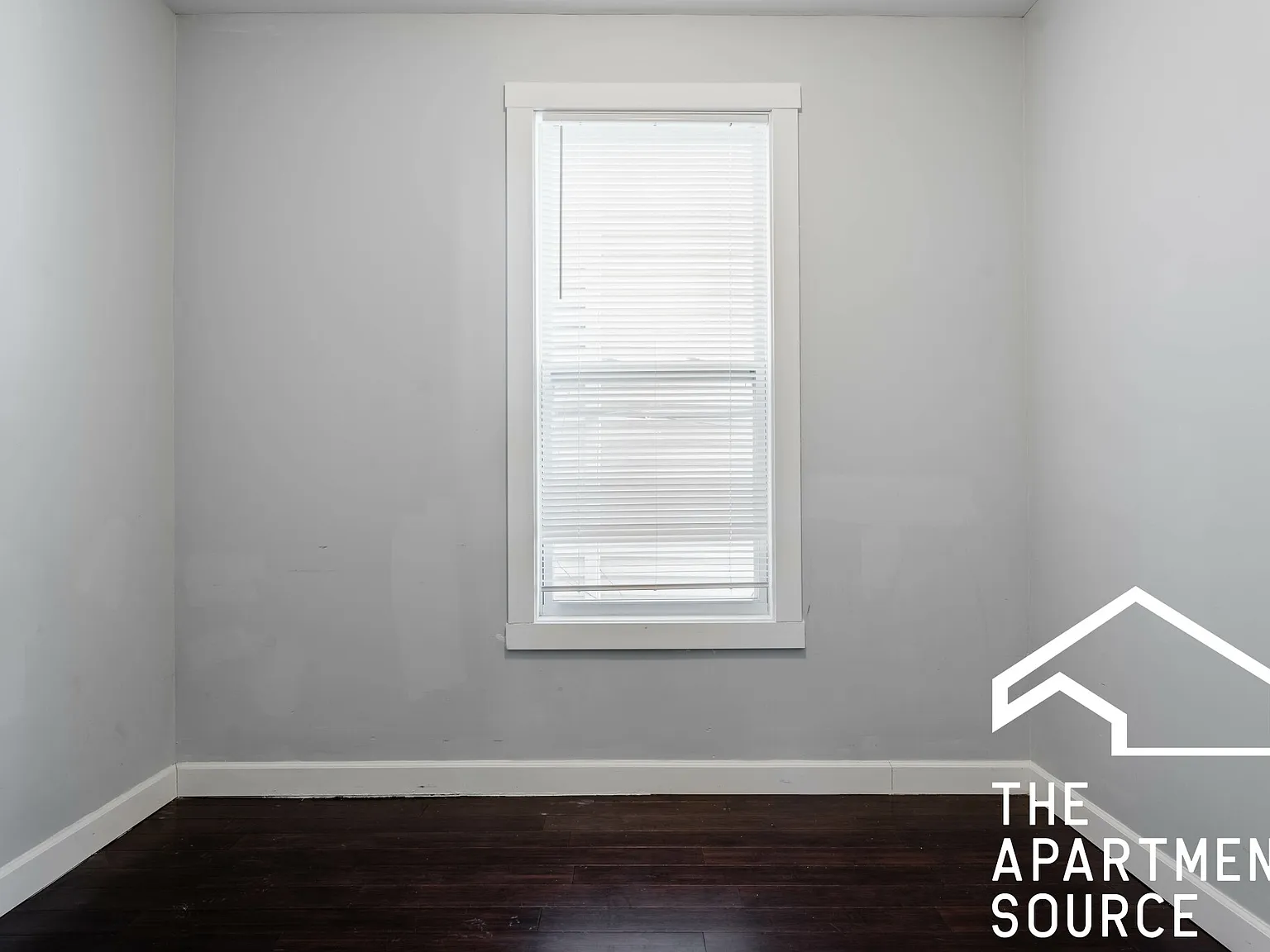 2 bed, $1,950 — Photo 2