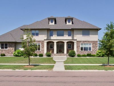 4476 66th St S, Fargo, ND, 58104