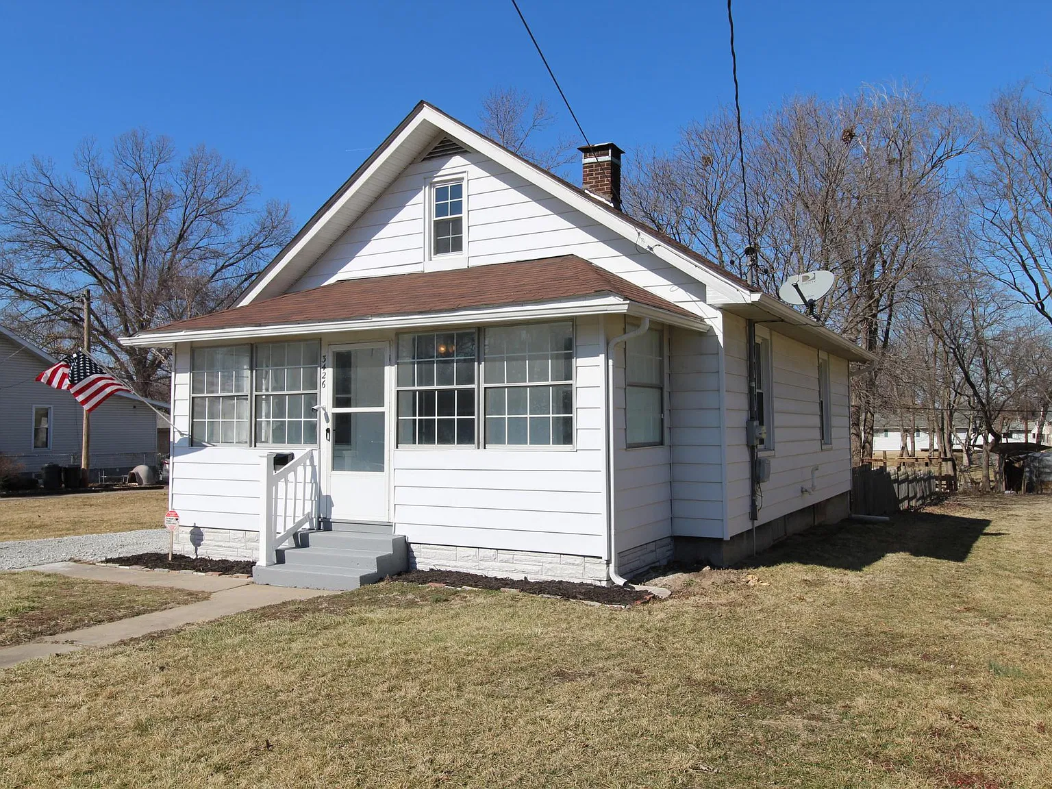 2 bed, 1076 sqft, $1,200 — Photo 2