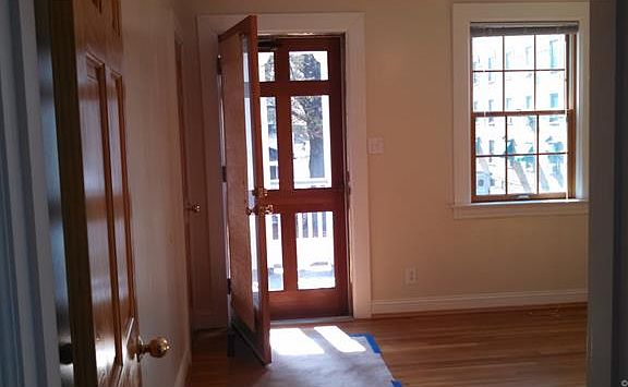 4th image of 2920 W Grace St APT D
