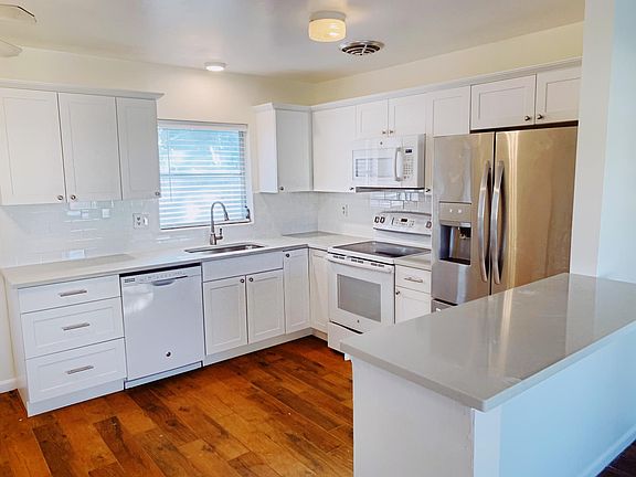 5th image of 3717 Villa Franca Ave