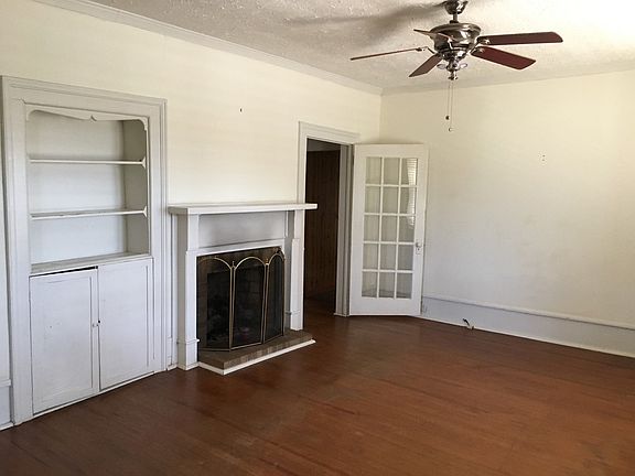 5th image of 403 York Rd