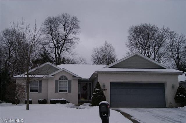 1st image of 847 Arroyo Dr
