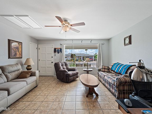 4th image of 6266 E DES MOINES Street